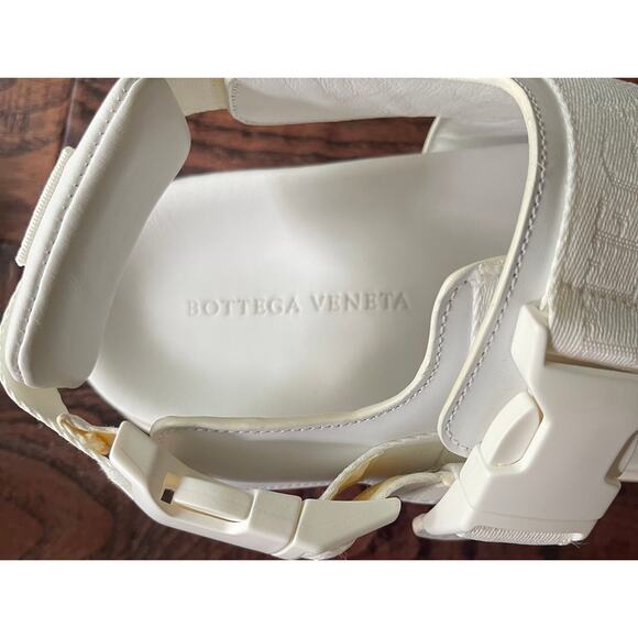 $775 NIB Bottega Veneta Textile Leather Strap Open Toe Sandals White 44(11) main image 6